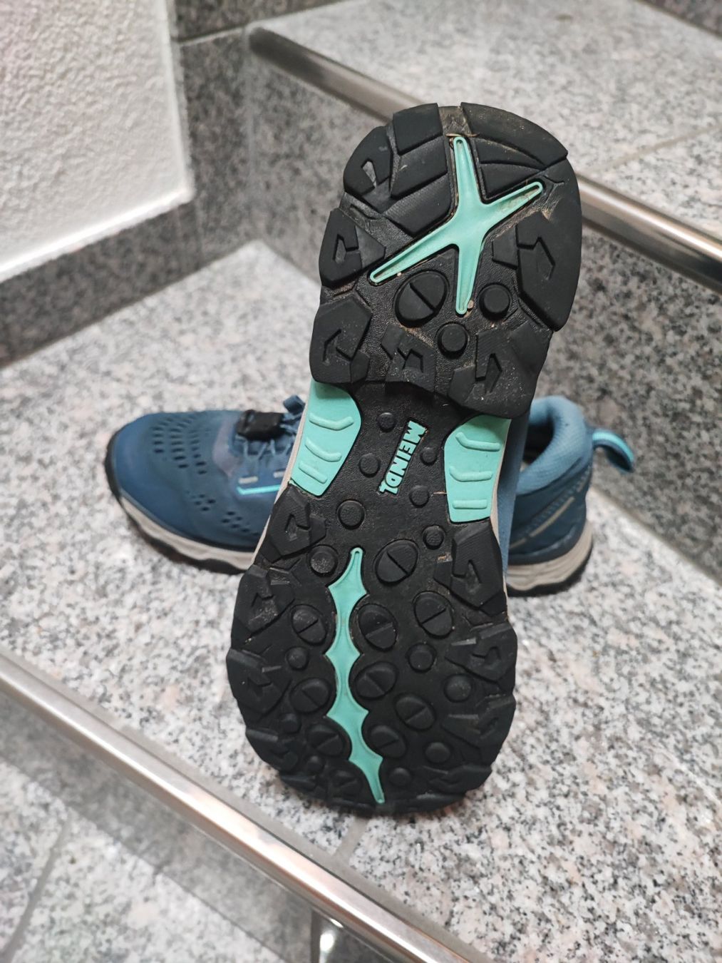 Meindl Scarpe da uomo: Trekking Schuhe Meindl Gr. 38 – Usato da Grabs venduto da Margelchopf1 3