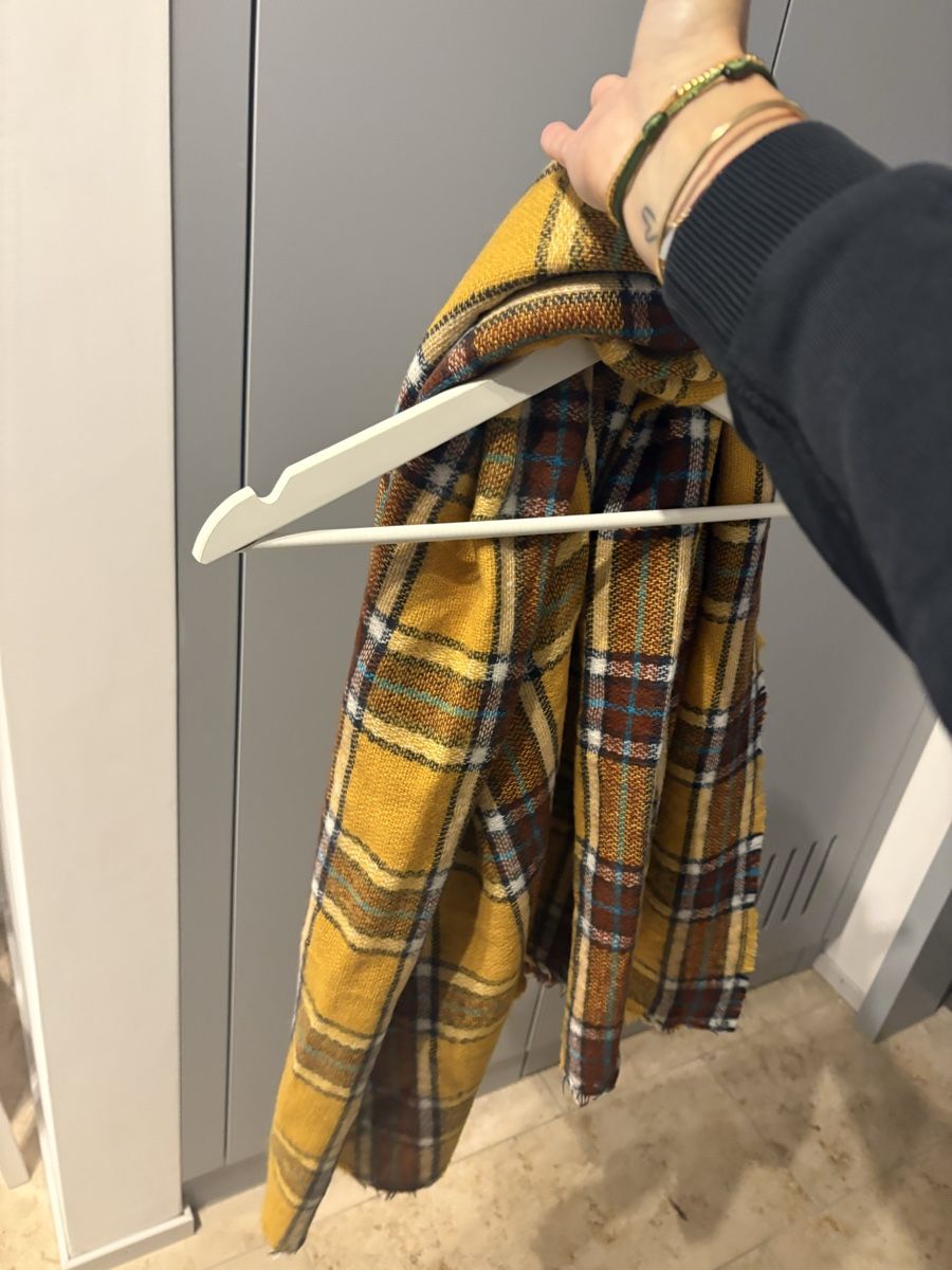 Zara Foulard & Sciarpe: Schal Neu – Nuovo (secondo la descrizione) da Zürich venduto da AJO91 2