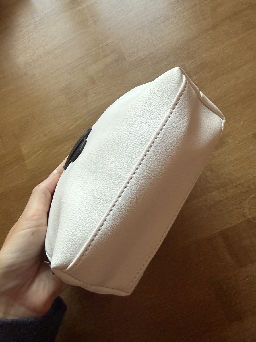 Borse: Trousse de toilette / Pochette Diptyque Paris – Nuovo (secondo la descrizione) da Lausanne venduto da Stephaniesdressing 7