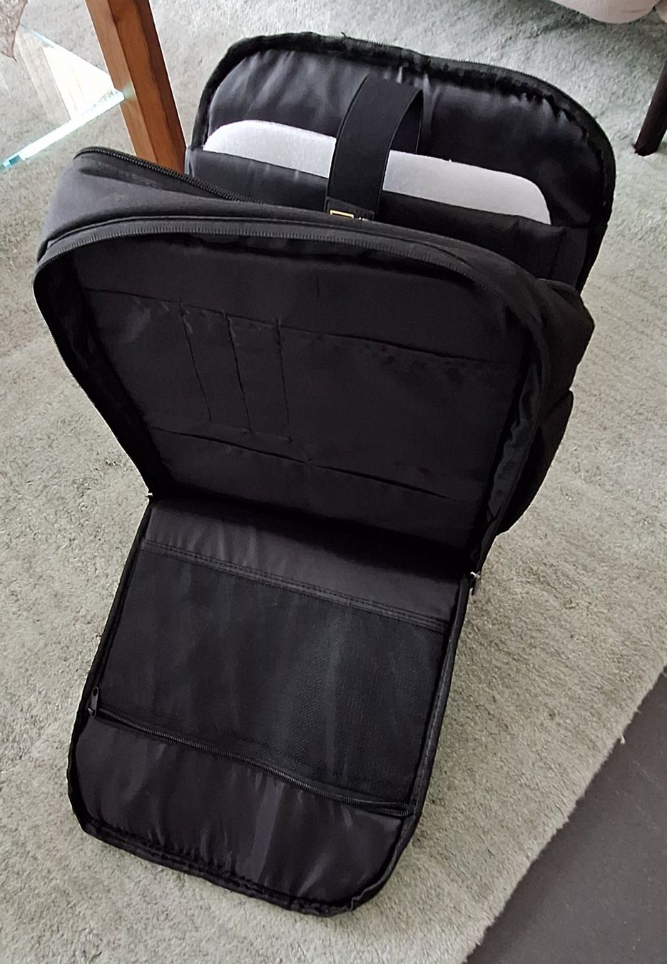 Zaini: Laptoptasche (auch ein Rucksack) gebraucht – Usato da Luzern venduto da 9money9 3