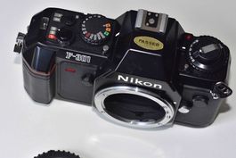 Nikon F301 Body plus Handbuch