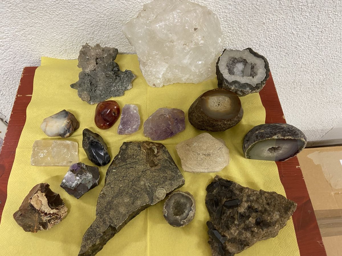 Minerali & Pietre curative: Diverse Mineralien Sammlung – Usato da Dietikon venduto da brocki-eyra 8