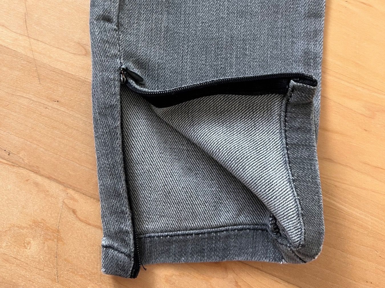 Jeans: D&G Jeans, Gr. 26 – Usato da Küsnacht ZH venduto da mar_tr9p 3