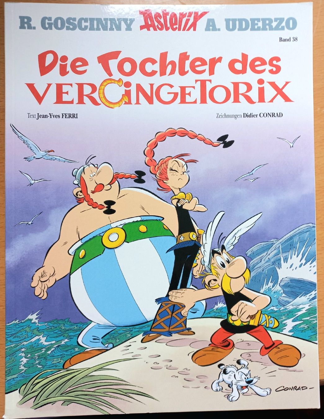 Comics: Comic - Asterix 38 - Die Tochter des Vercingetorix – Neu (gemäss Beschreibung) aus Niederuzwil von lubimaja