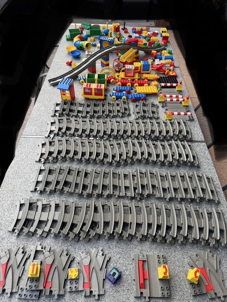 Lego Spielzeuge: Riesiges Lego Duplo Eisenbahn Set – Gebraucht aus Deitingen von Himhip