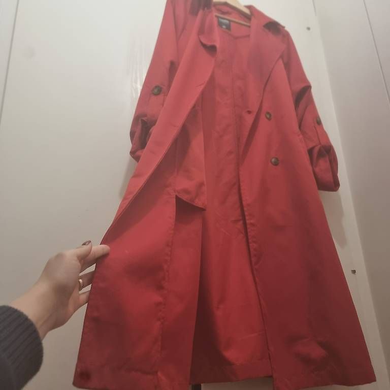 Cappotti: Roter Trenchcoat Chicorée Gr. L – Usato da Bern venduto da DiLara2000 1