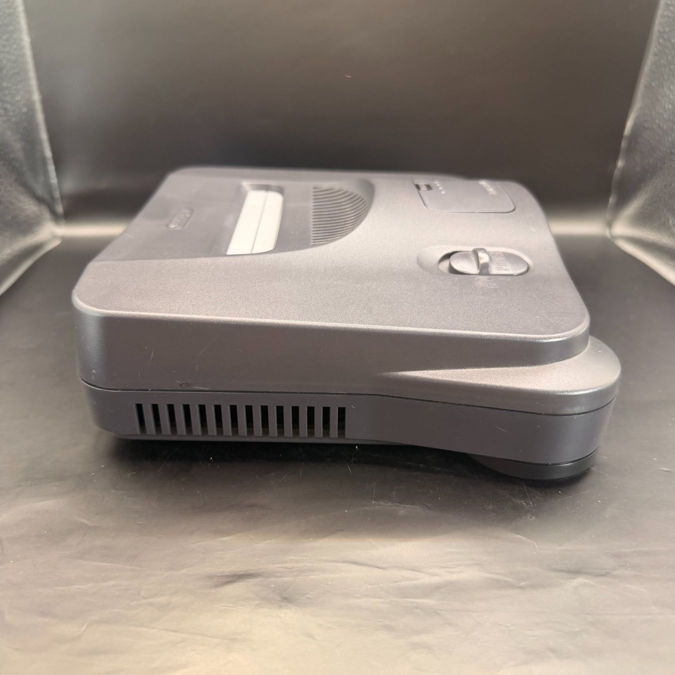 Nintendo Console: Nintendo 64 N64 Konsole Grau – Usato da Düdingen venduto da Nerdworld 4