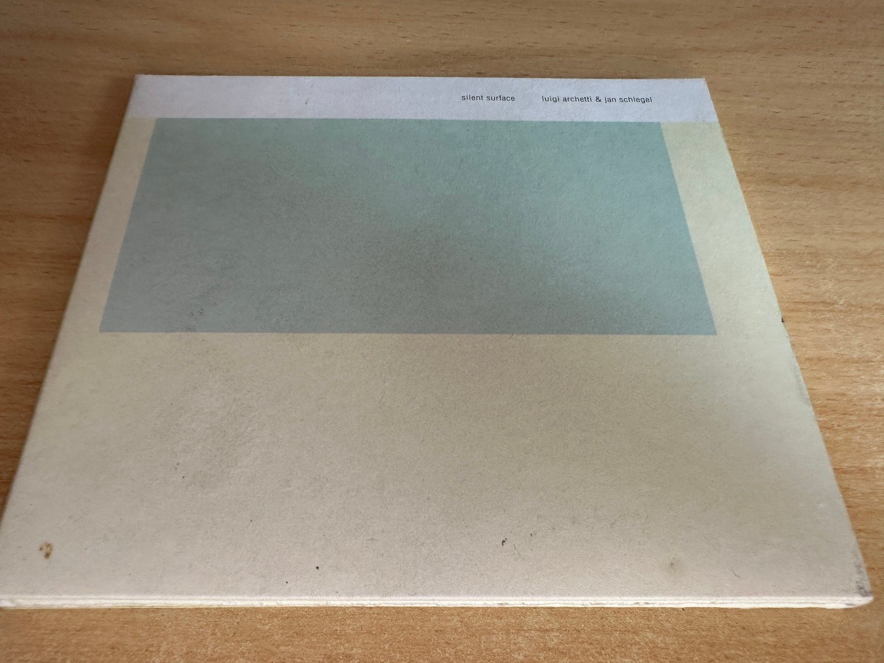 CD: Luigi Archetti & Jan Schlegel – Silent Surface – Usato da Rikon im Tösstal venduto da Alpenmutz