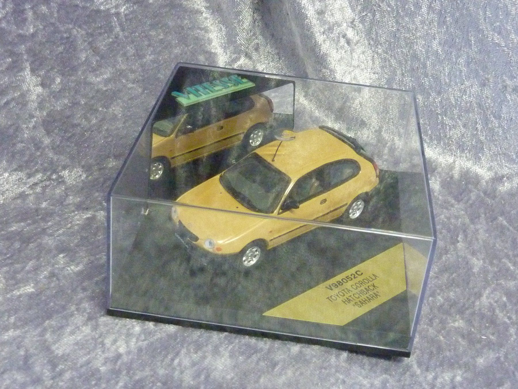 Toyota Modellautos: Toyota Corolla E11 1:43 – Neu (gemäss Beschreibung) aus Dürrenäsch von modellautos4you 1