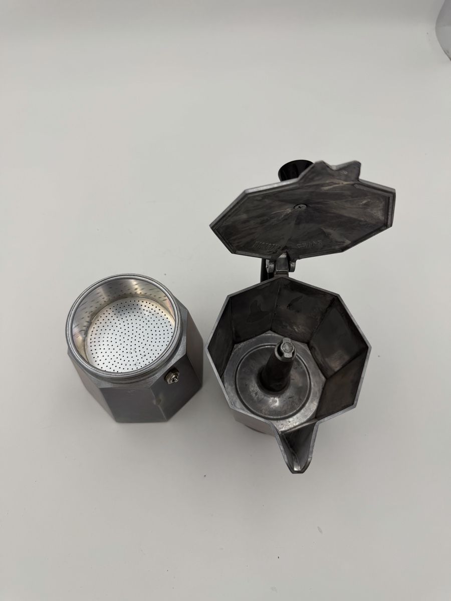 Bialetti Moka Express Espressokocher gebraucht 3 Tassen (D'occasion) à ...