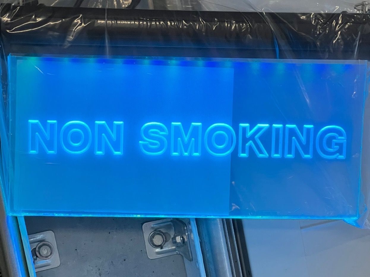Componenti elettronici: Schild, NON SMOKING – Nuovo e nell'imballaggio originale da Biel/Bienne venduto da HB13 3