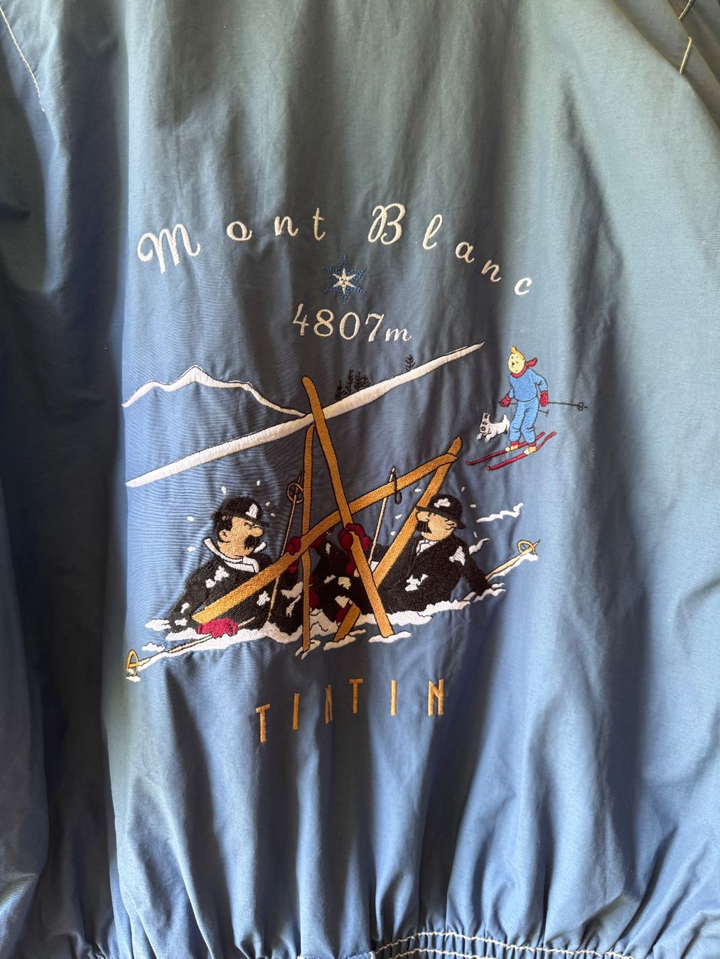 Completi: Tintin : deux objets pour collectionneurs – Usato da Chêne-Bourg venduto da dem_y9pq 1