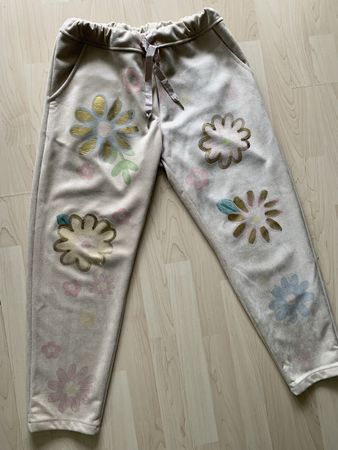 Super bequeme Freizeithose mit Blumenmuster, Gr. M/L