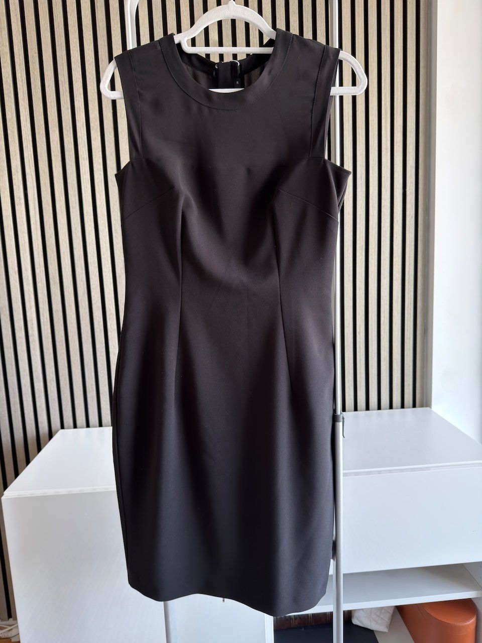 Kleider: AGGI etui zipper dress 38 – Gebraucht aus Zürich von mad_87xc