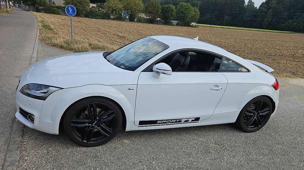 Autos: Audi TT 8J - S-line / Bluetooth; 1.8 TFSI – D'occasion à Biberist par MaxP9