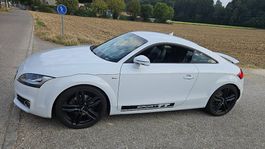 Audi TT 8J - S-line / Bluetooth; 1.8 TFSI
