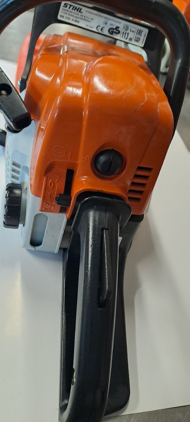 Stihl Seghe: Stihl MS170 Kettensäge, ab Service – Usato da Bilten venduto da Zschweiz 6