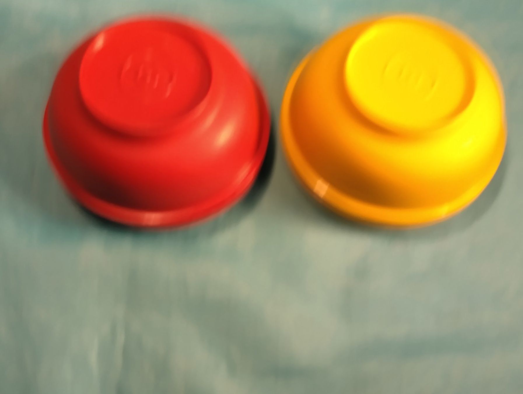 Tupperware Behälter & Ähnliches: 2 Tupperware Behälter, orange und gelb – Gebraucht aus Bellach von JingleCherry 2