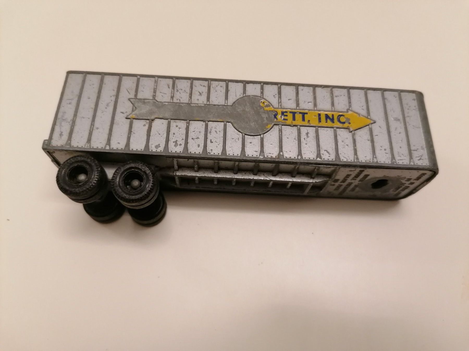 Lesney Modellini d'auto: Matchbox Lesney Interstate Double Freighter No.9 – Usato da Basel venduto da vintagecollector 1