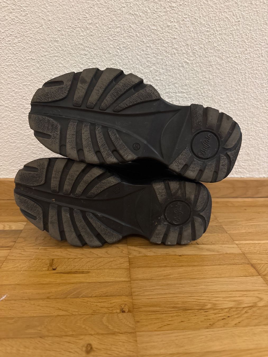 Buffalo Scarpe da uomo: Buffalo Sneaker Low 39 – Usato da Dänikon ZH venduto da skorpion8114 3