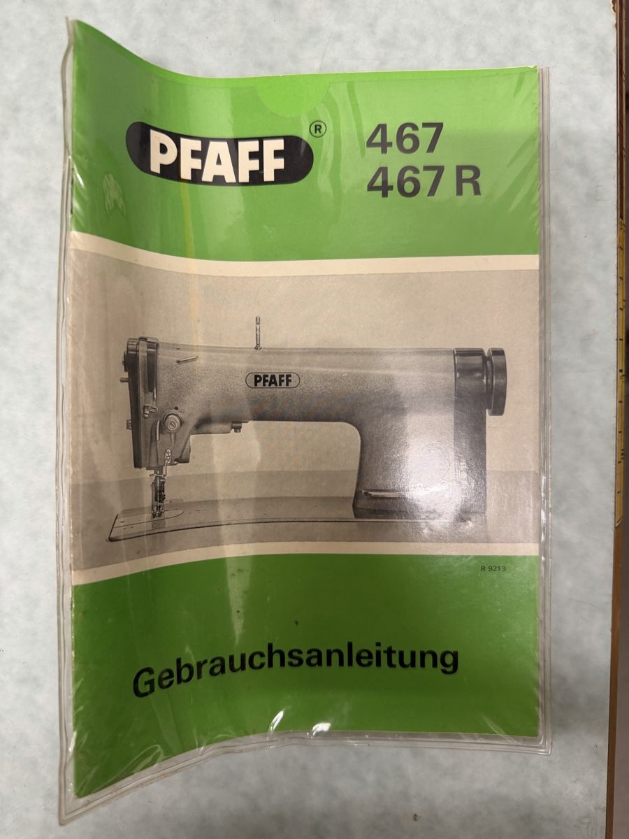 Pfaff Macchine da cucire: Pfaff 467 Nägmaschiene – Usato da Zug venduto da ramsefu 3