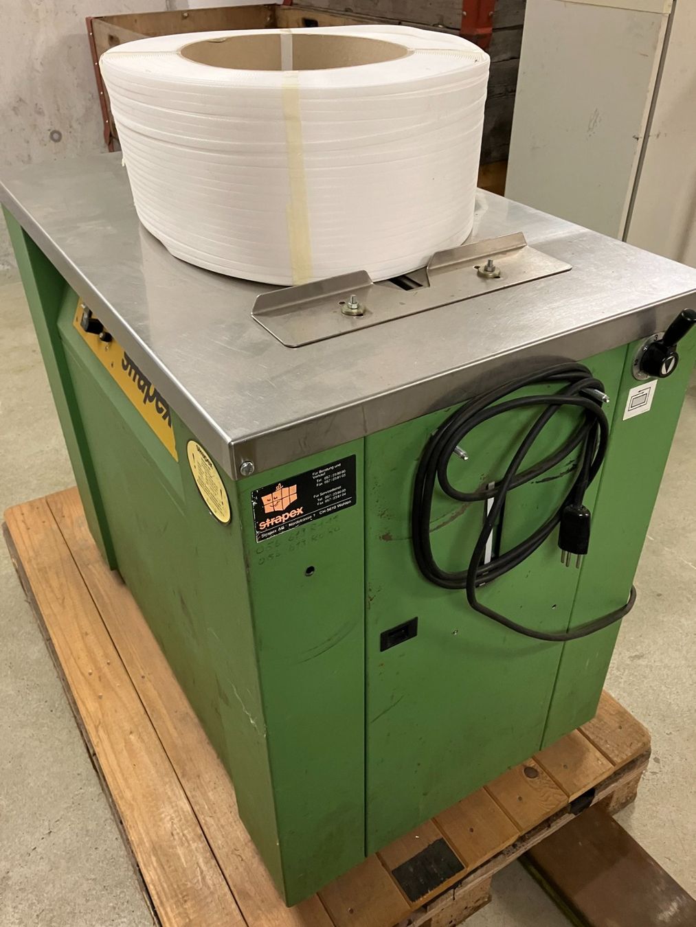 Strapex Machines à relier: Strapex Bindemaschine – Défectueux à Biberstein par biberschloss 5
