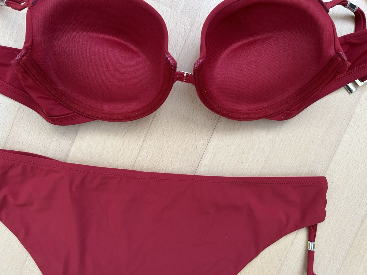 Costumi da bagno & Bikini: Bikini rot, B 75/80, Höschen L – Usato da Reinach BL venduto da meinstil 4