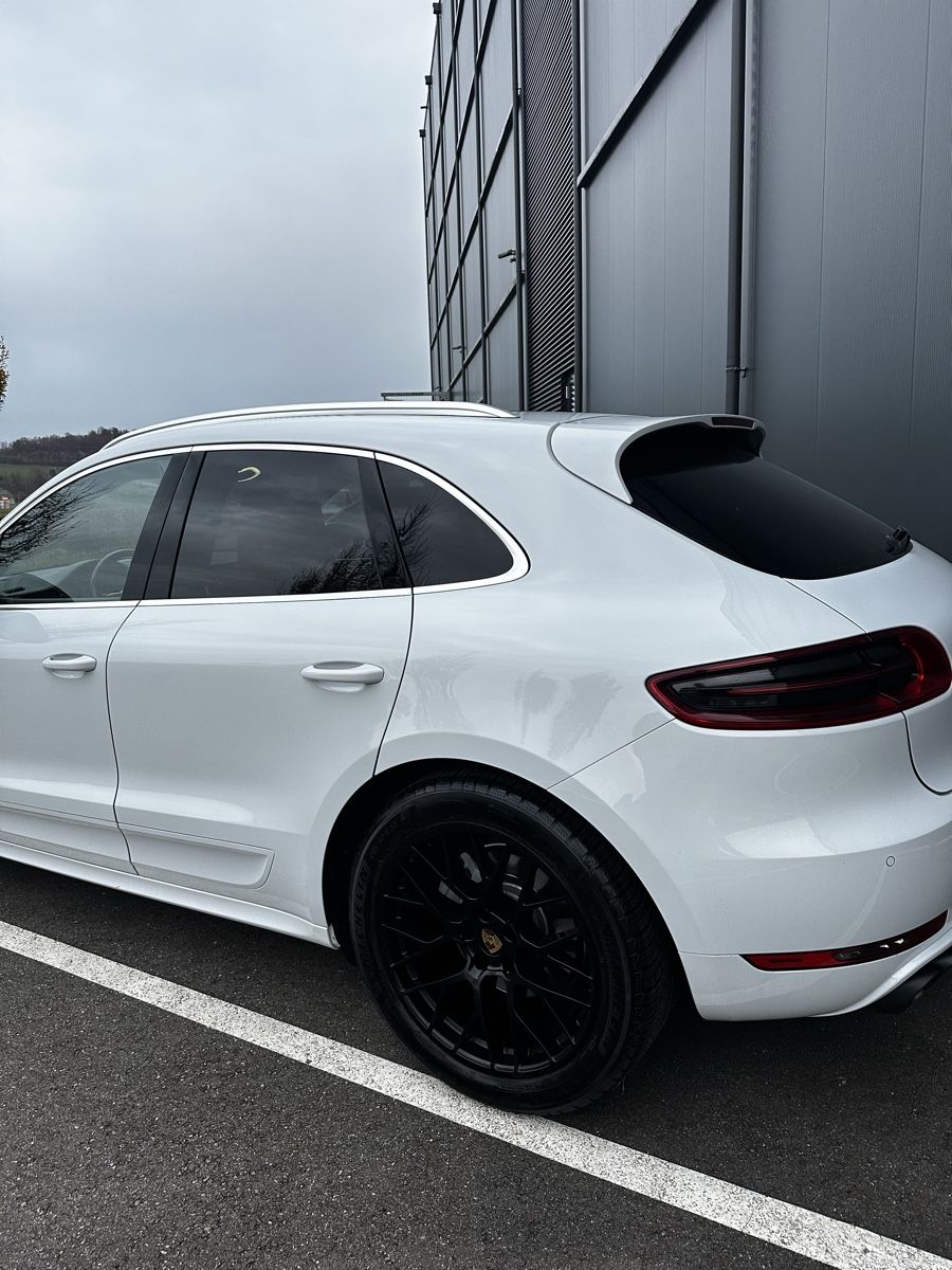 Porsche Automobili: Porsche Macan S – Usato da Belp venduto da 370z01 8