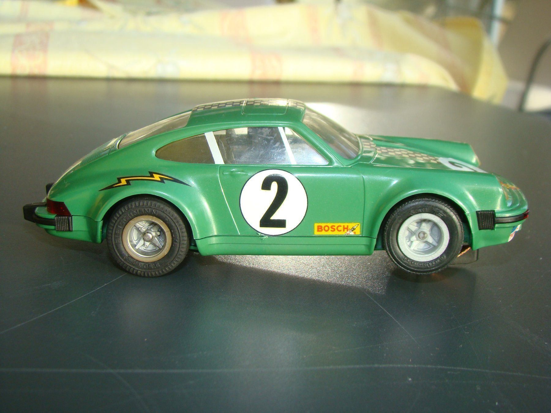Automobili: Fleischmann Porsche 911 Racing cool – Usato da Walzenhausen venduto da Vanquish711 3