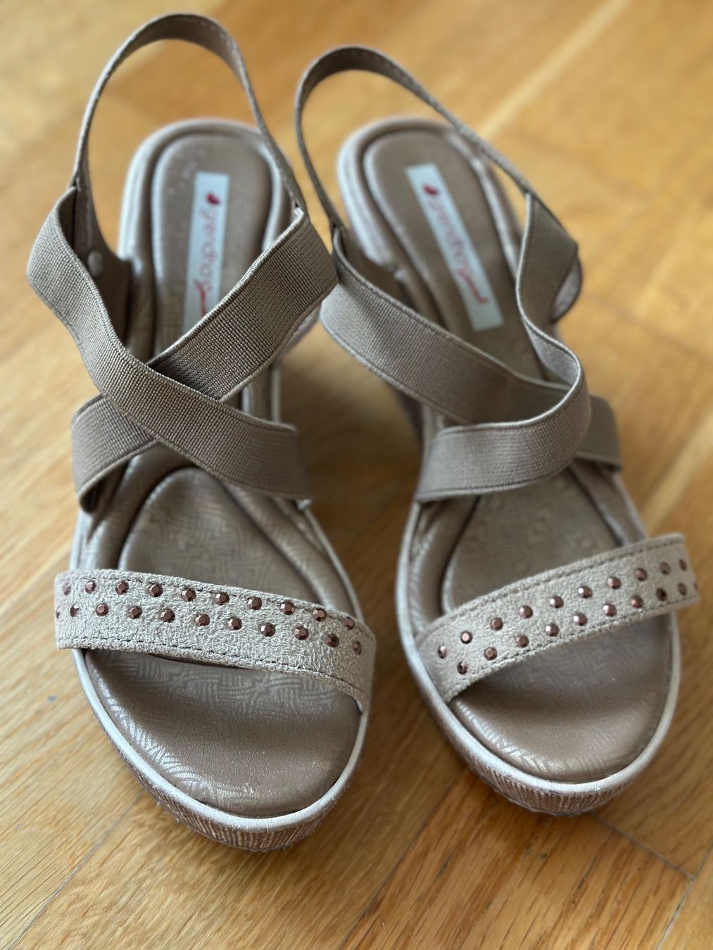Damenschuhe: Sandalen 37 beige grendha special – Gebraucht aus Rothenburg von wer_g9fd 3