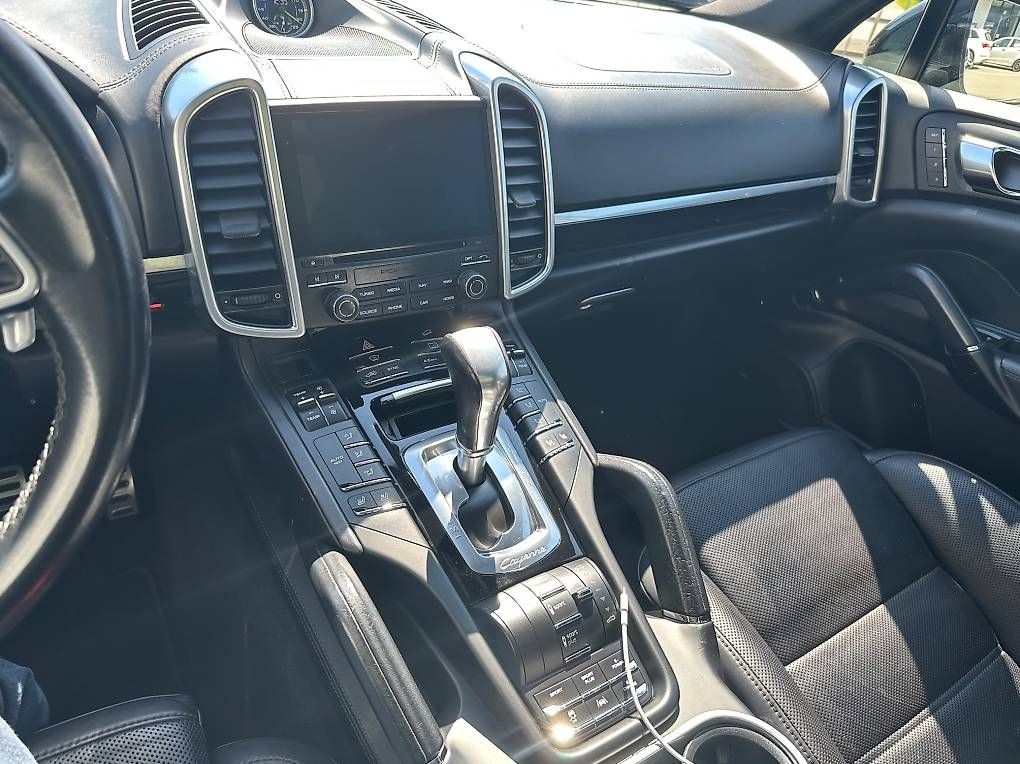 Autos: Porsche Cayenne S E-Hybrid Platinum Edition  – Gebraucht aus Gletterens von mar_n29j 3