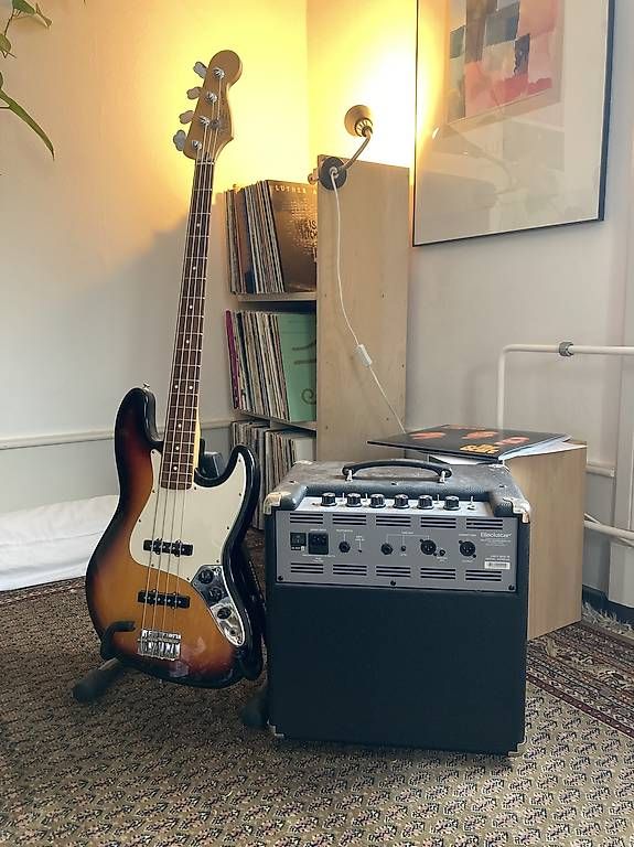 Strumenti musicali: Fender Jazz Bass - Top Zustand – Usato da Zürich venduto da LukasSteger123