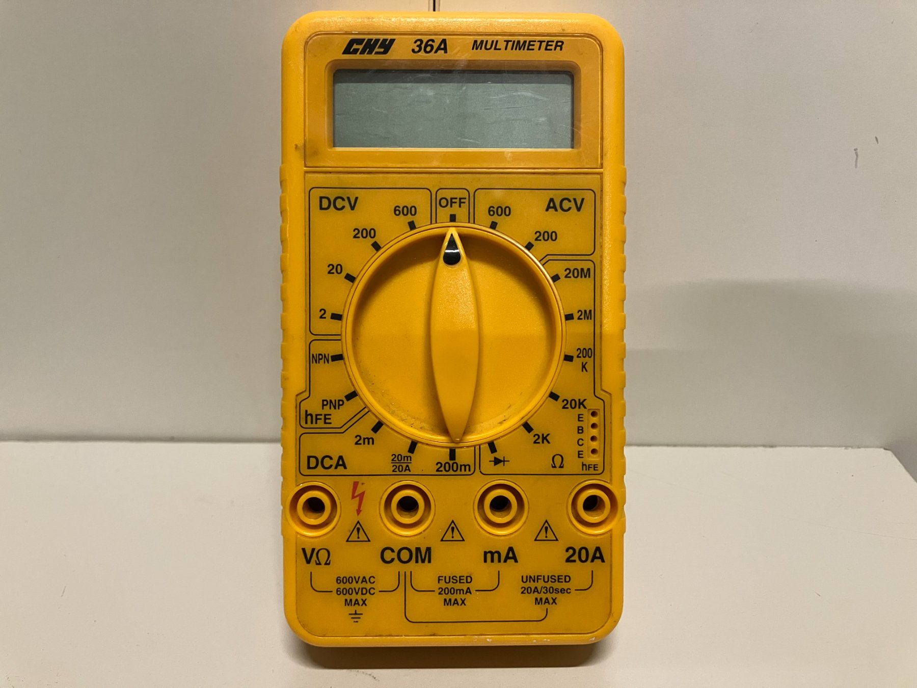 Mesurer: gebr. CHY 36A Multimeter ab 1.- – D'occasion à Lichtensteig par Buy24International 1