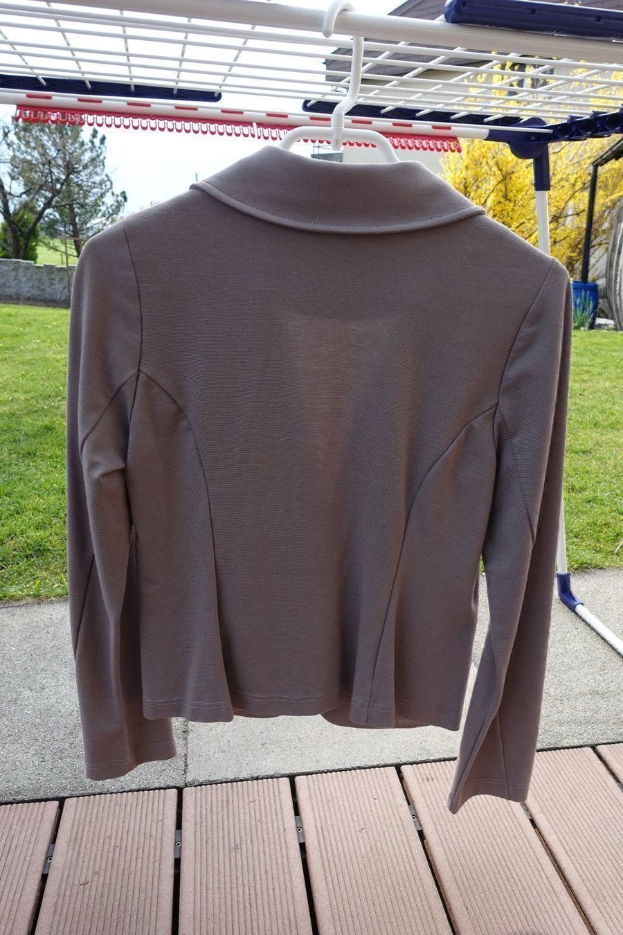 Giacche: Blazer für Damen – Usato da Altdorf UR venduto da Fam_Imholz 3