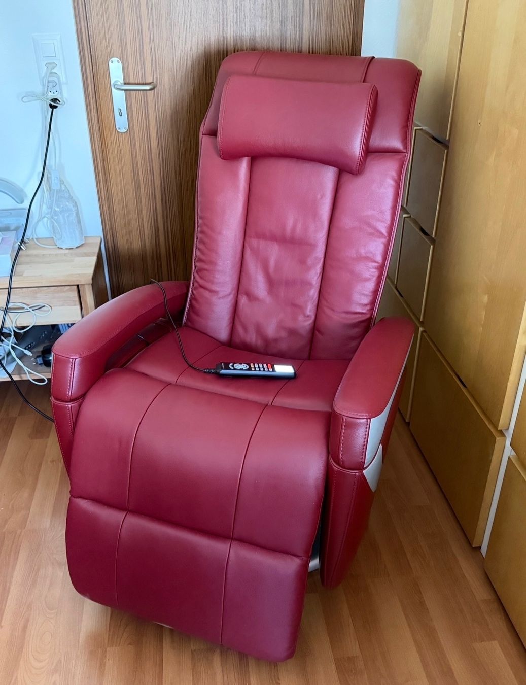 Poltrone: Relaxsessel Massagesessel neu – Nuovo (secondo la descrizione) da Gerlafingen venduto da sternrose