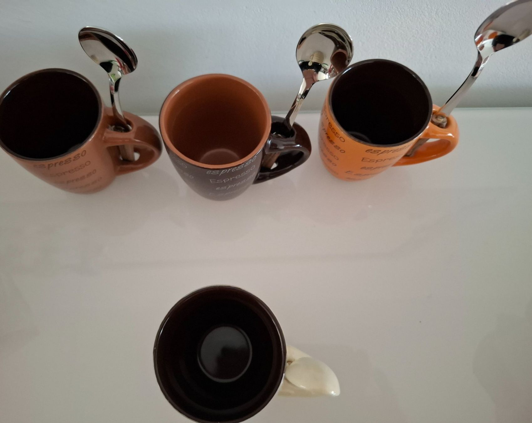 Tazze: 4 Espresso-Tassen mit Löffel – Usato da Zürich venduto da Loubol 4