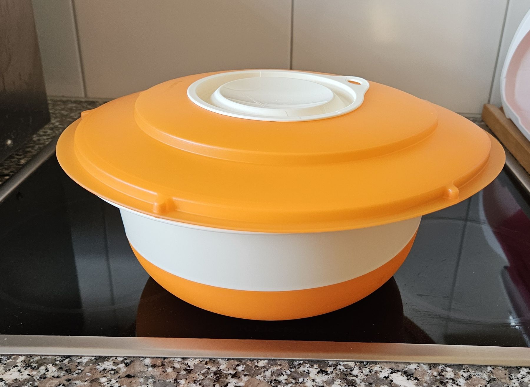 Tupperware Behälter & Ähnliches: Mix/Rührschüssel 4l – Neu und originalverpackt aus Hasle b. Burgdorf von buddle32