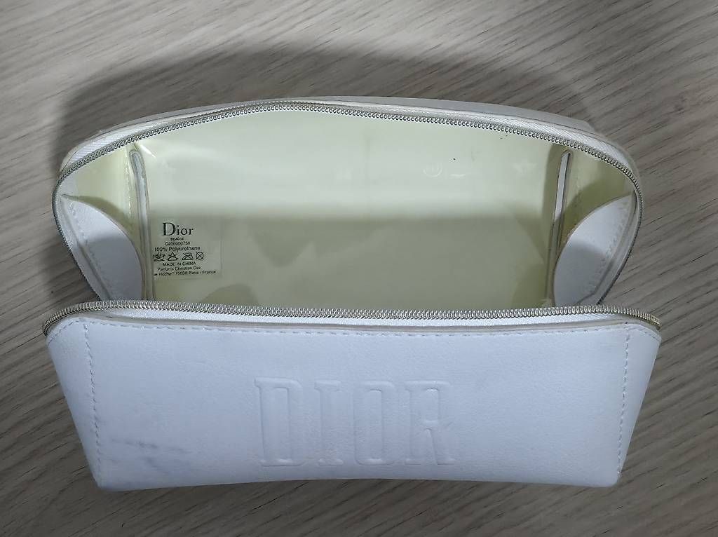 Dior Custodie per cosmetici: Pochette Dior – Usato da Genève venduto da smx_2sks 1
