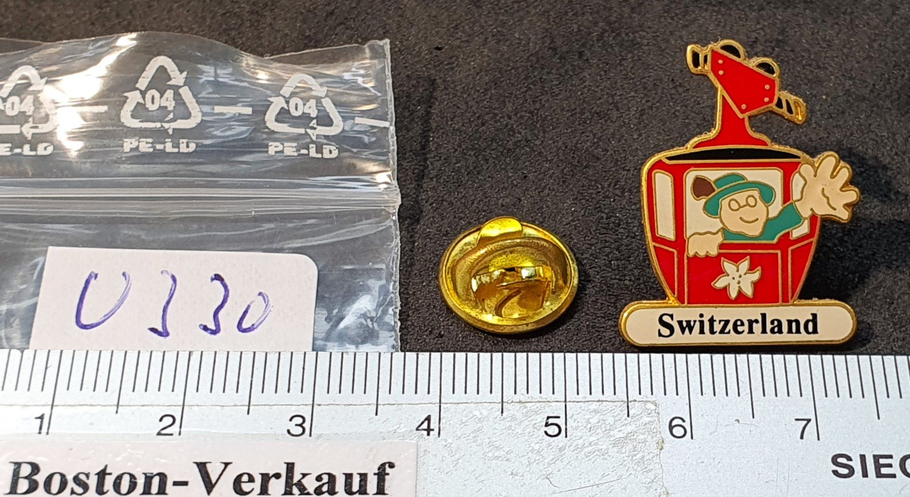 Placchette & Badge: U330 - Pin Gondel Switzerland – Usato da Reinach BL venduto da Boston-Verkauf 2