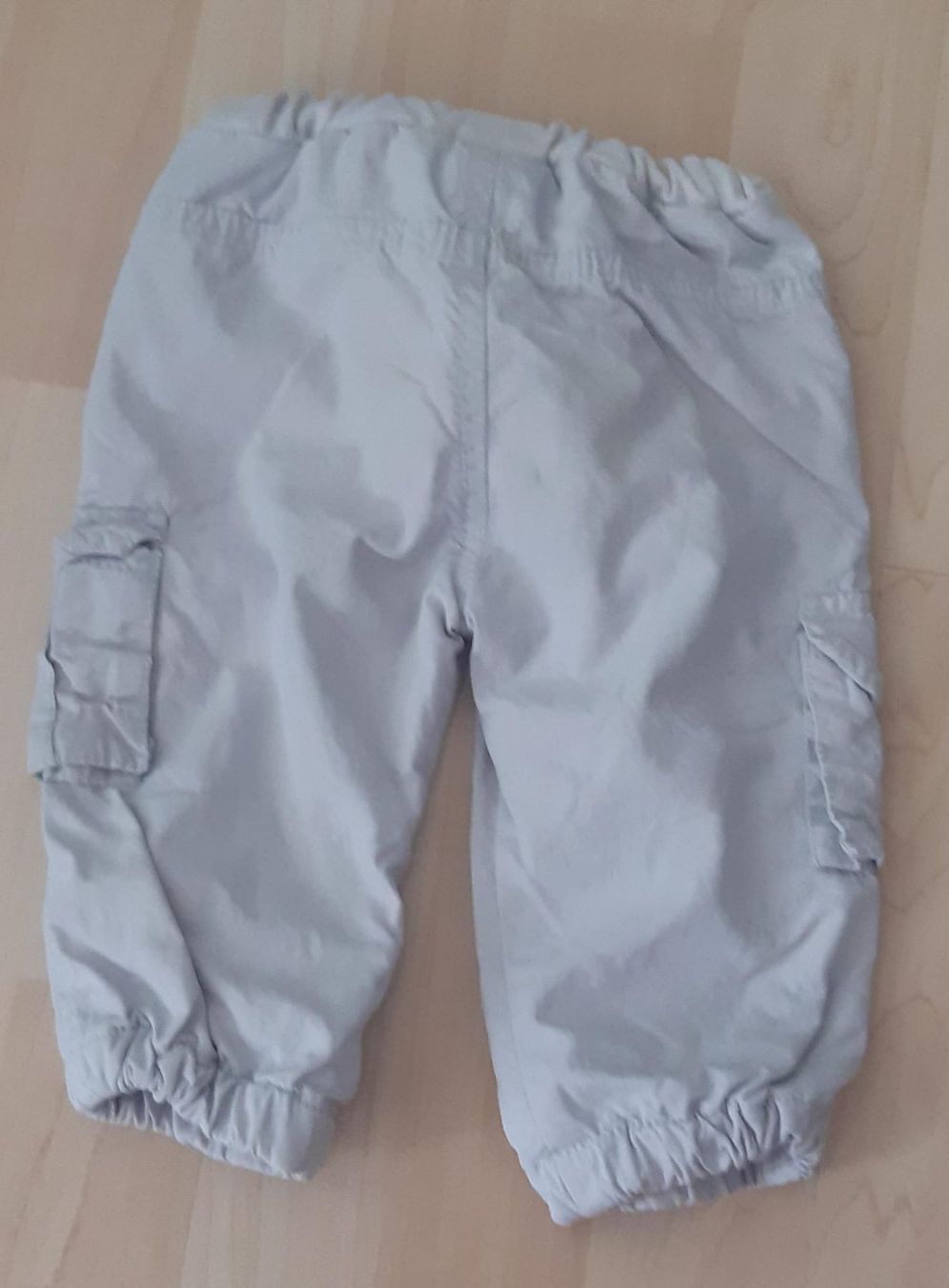 Lotti & Set di vestiti: Kinder Kleiderpaket, Gr.74 , 5 Stk. – Usato da sachseln venduto da soficool 3