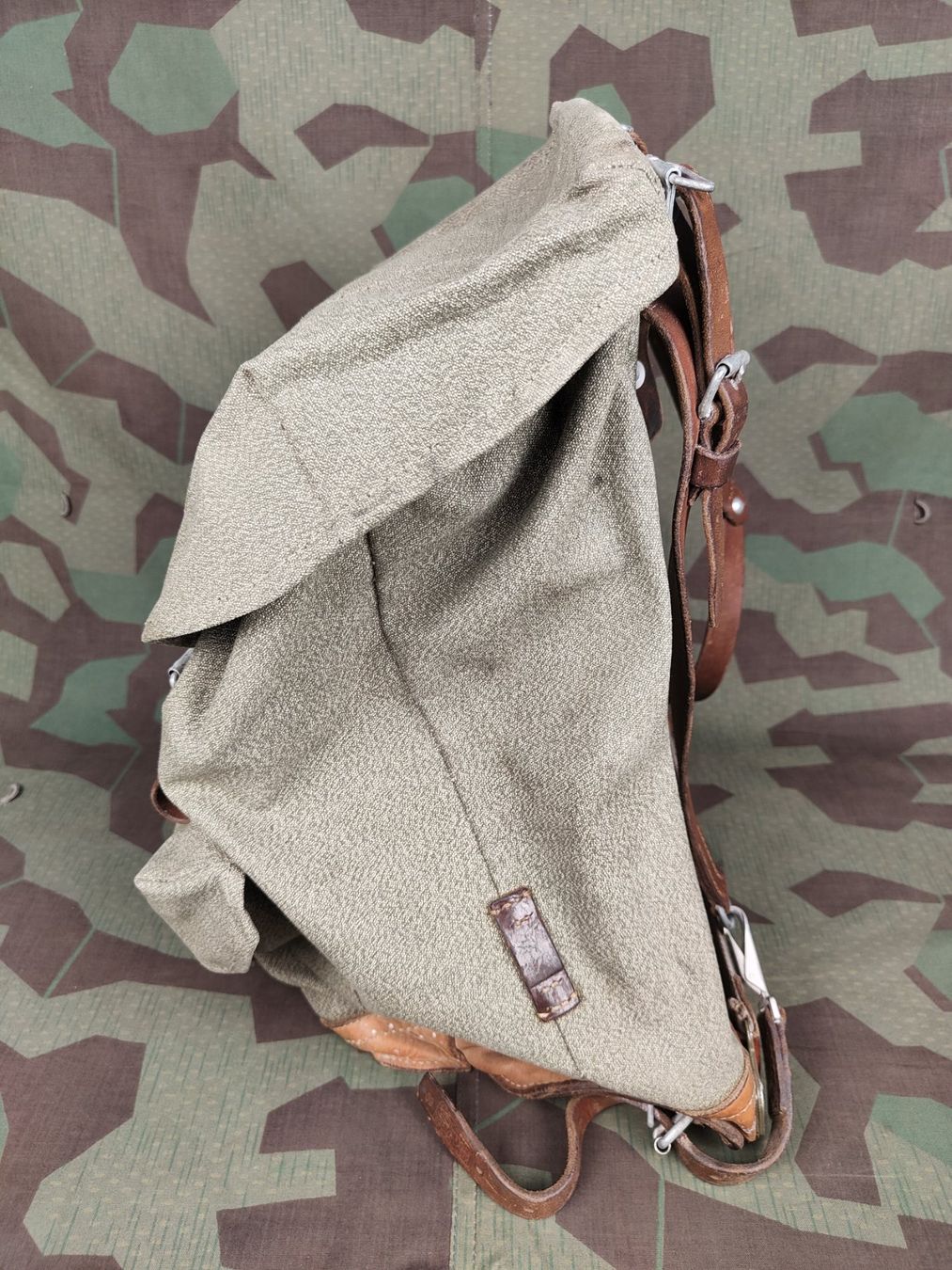 Schweizer Armee Uniformi: Rucksack Ord. 1958, Variante 1 – Usato da Bauma venduto da SwissMilitaria 5