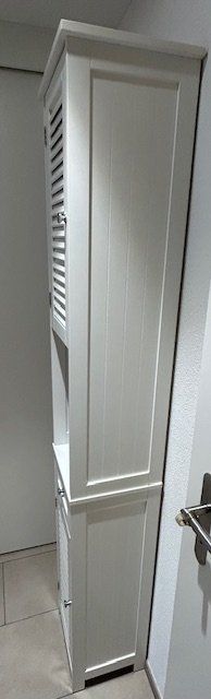 Armadi: Badezimmer-Hochschrank – Usato da Buch am Irchel venduto da 19HCD21 7