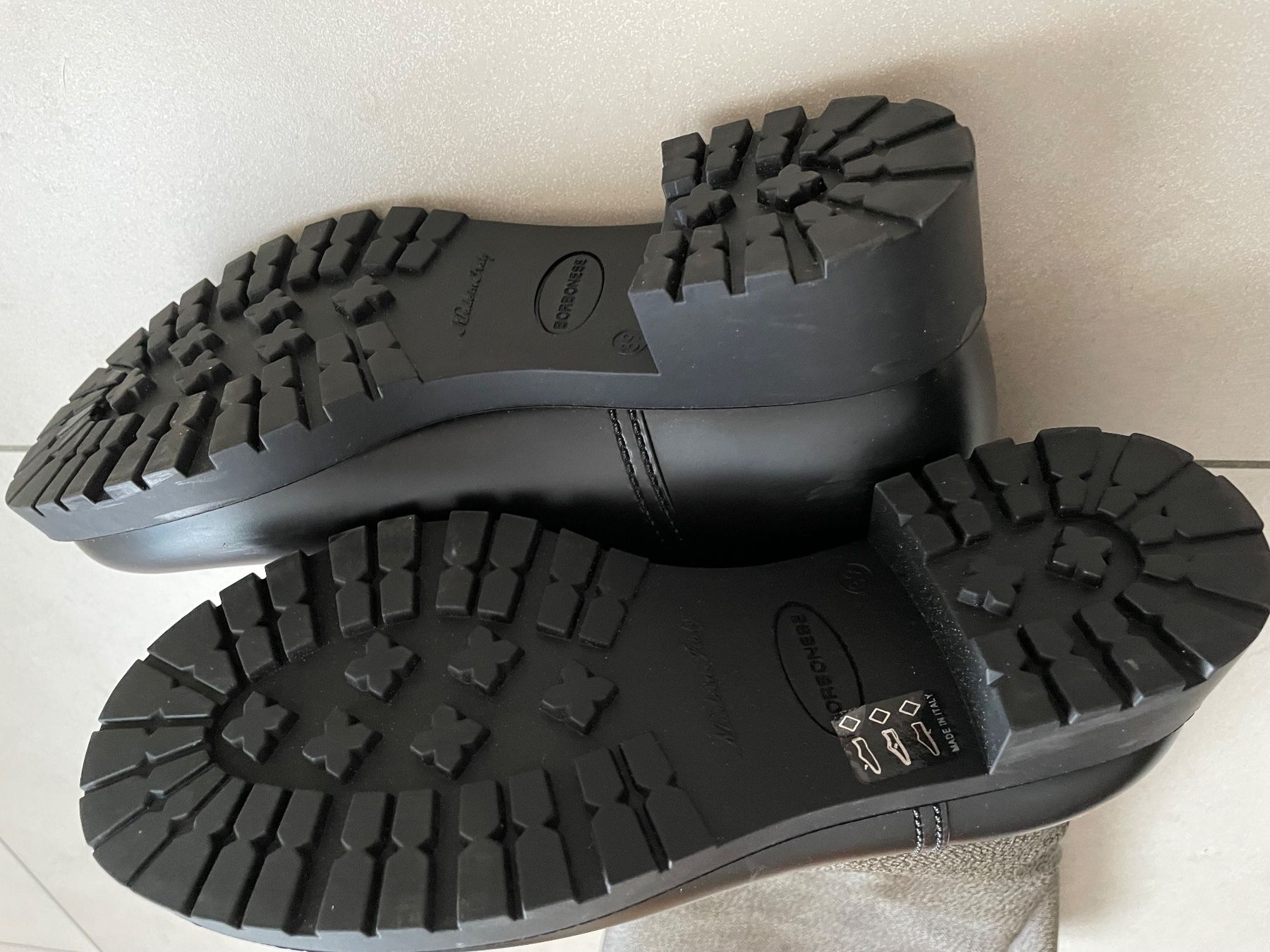 Borbonese Scarpe da donna: Neue Borbonese Stiefel – Nuovo (secondo la descrizione) da Novazzano venduto da White71 2