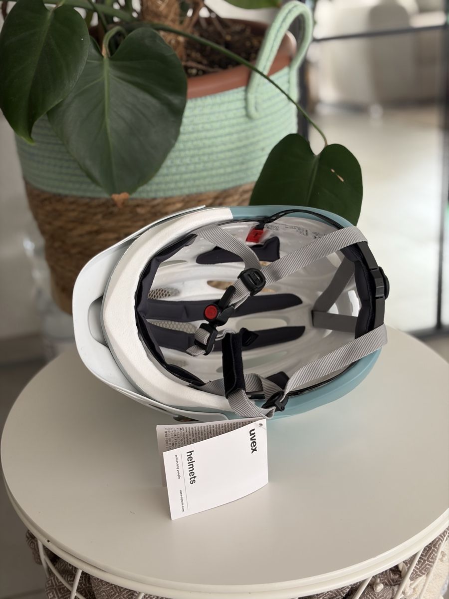 Uvex Caschi: Uvex True cc 52-55cm Originalverpackt – Nuovo e nell'imballaggio originale da Winkel venduto da nextowner 2