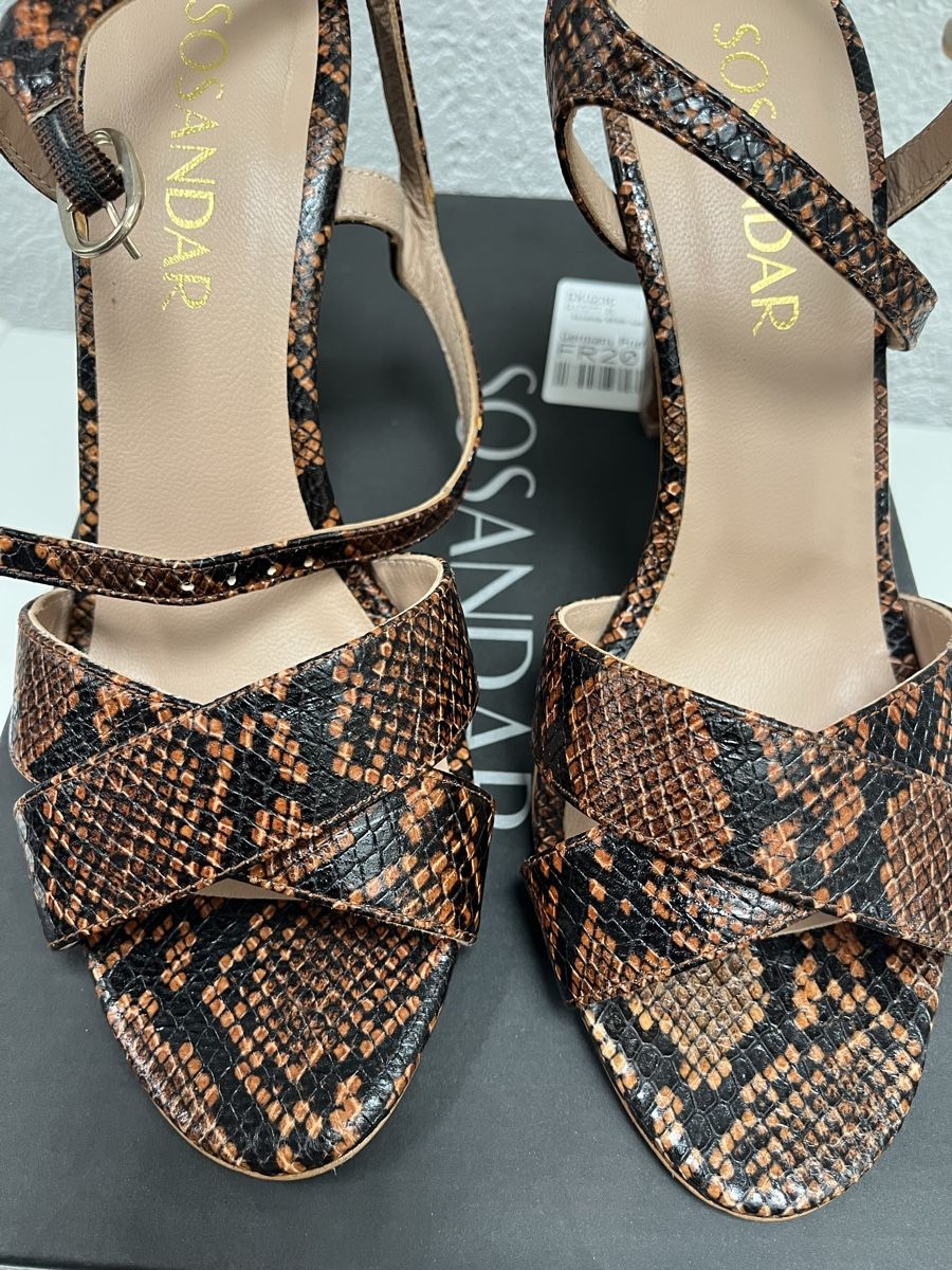 Scarpe da donna: SOSANDAR Sandalen,Leder 38, NEU – Nuovo e nell'imballaggio originale da Zeiningen venduto da man_69cj 1