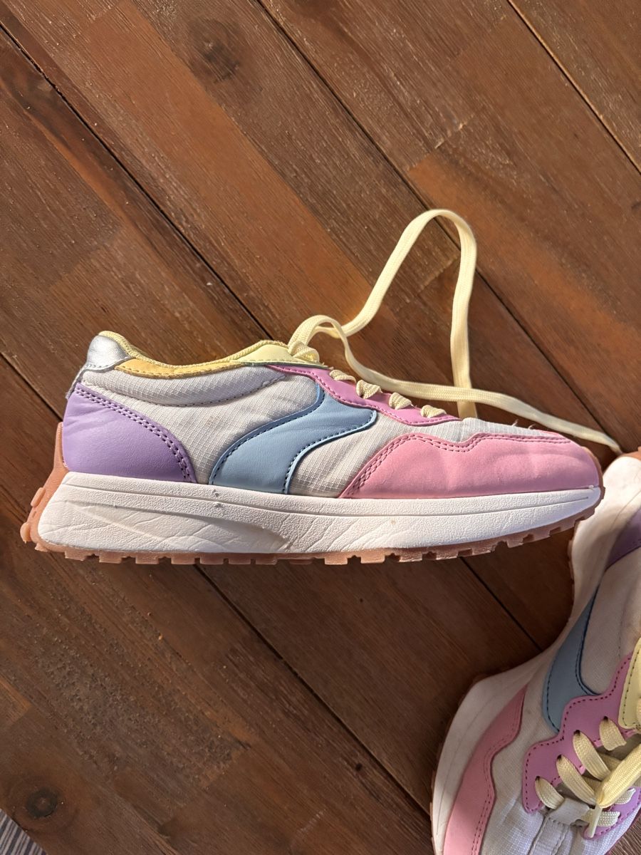 Next Scarpe per ragazze: Next Sneaker Grösse 34.5  – Usato da Weisslingen venduto da Yuna123 5