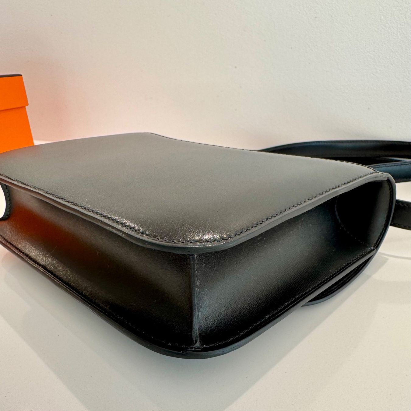 Hermès Borse da donna: Hermes Constance Box Noir GHW / Full Set! – Usato da Ennetbaden venduto da Cinzi25 2