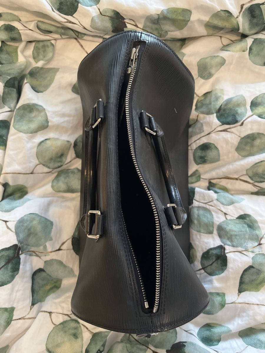 Louis Vuitton Borse: Louis Vuitton Speedy 30 Epi schwarz – Nuovo (secondo la descrizione) da Däniken SO venduto da Fabio814 4