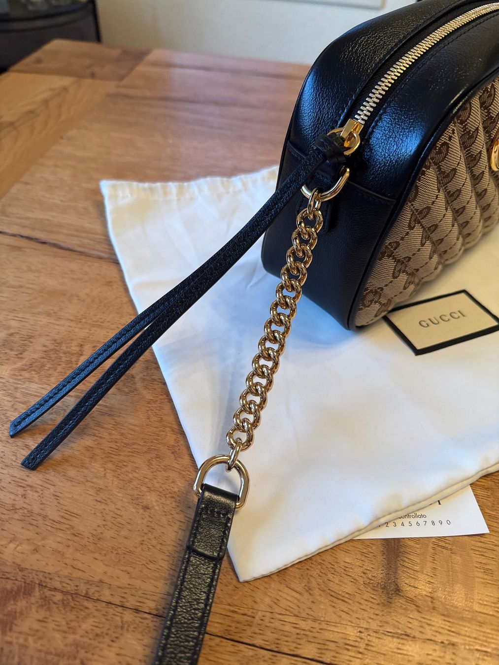 Gucci Borse da donna: GUCCI Marmont Small Monogram Canvas Crossbody Camera Bag – Nuovo e nell'imballaggio originale da Basel venduto da jetzt-wird-gemistet 7