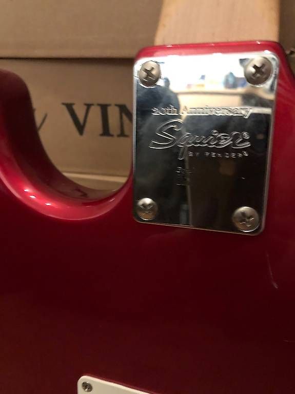 Strumenti musicali: Fender squier stratocaster standard 20 eme anniversaire – Usato da Crissier venduto da Crettexj 4
